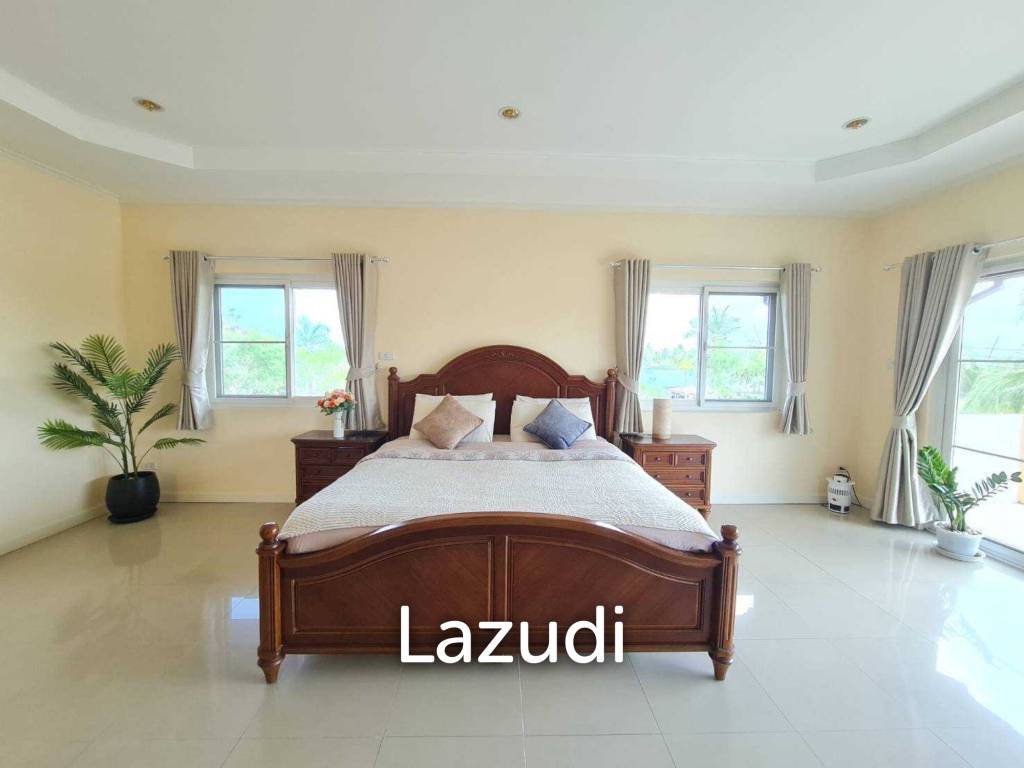 Bangsaray House on 1Rai Land for Sale