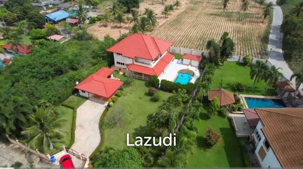 Bangsaray House on 1Rai Land for Sale