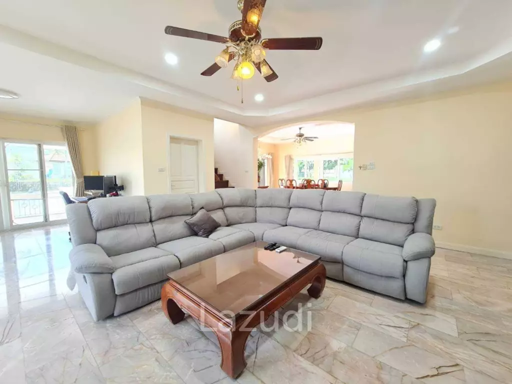 Bangsaray House on 1Rai Land for Sale
