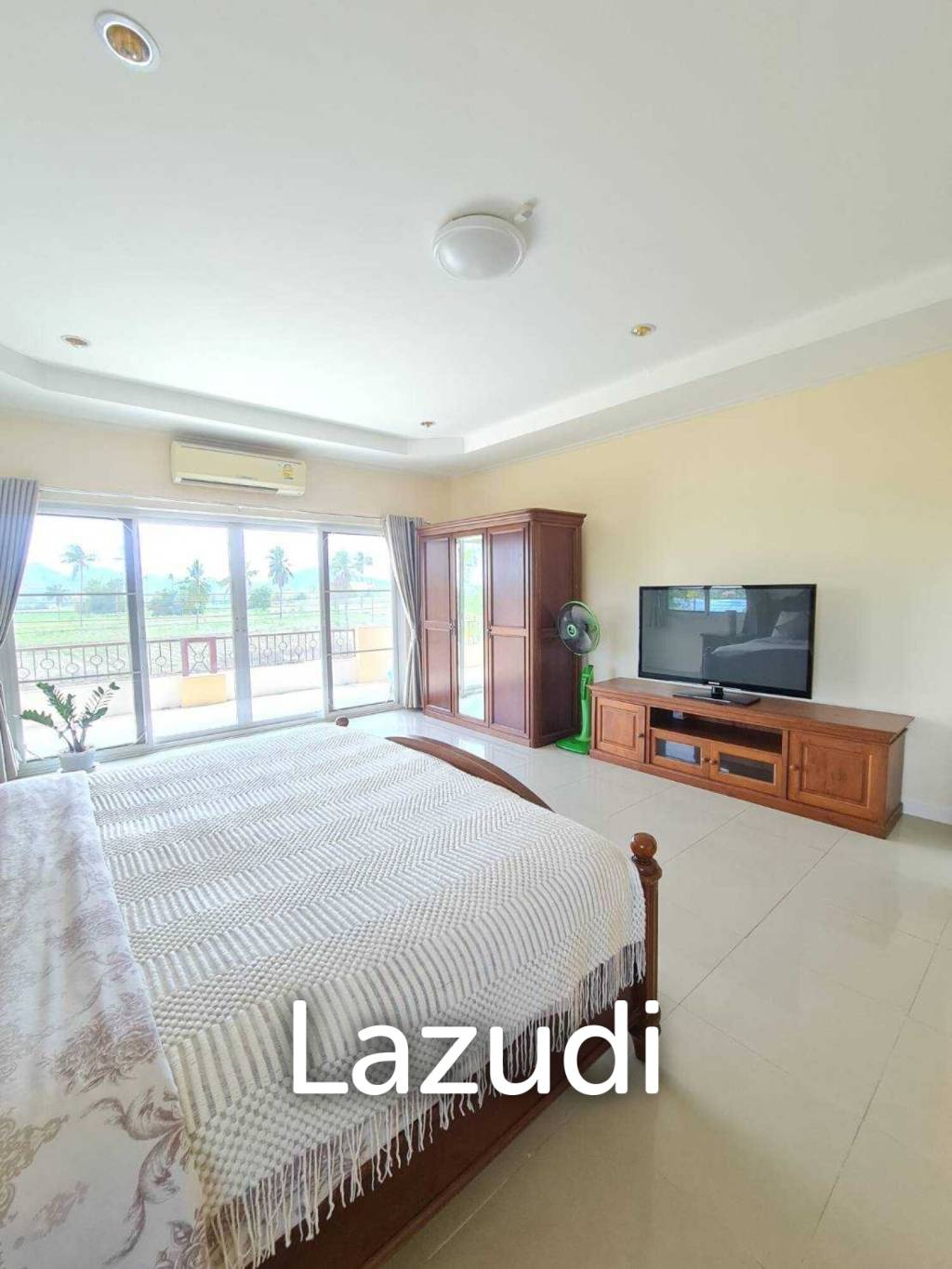Bangsaray House on 1Rai Land for Sale