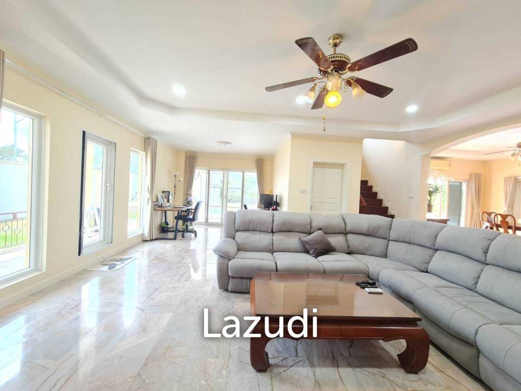 Bangsaray House on 1Rai Land for Sale