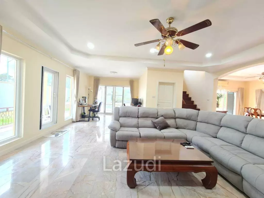 Bangsaray House on 1Rai Land for Sale