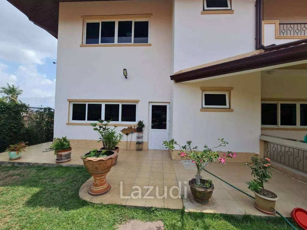 Bangsaray House on 1Rai Land for Sale