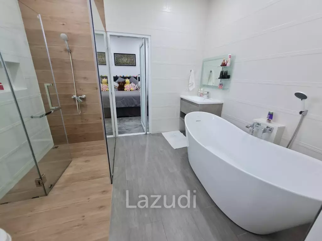 Bangsaray Tropical House Style for Sale