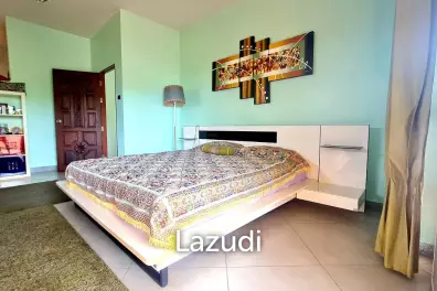 Pool House in Bang Saray for Sale
