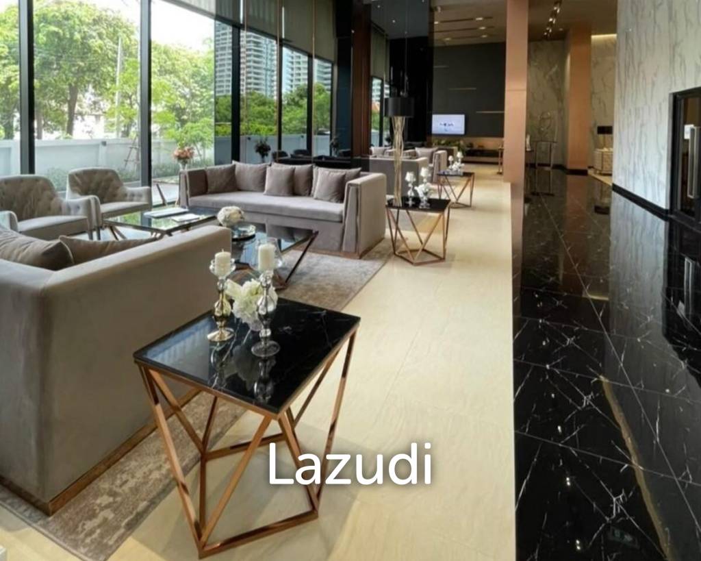 Panora Beachfront Condo for Sale