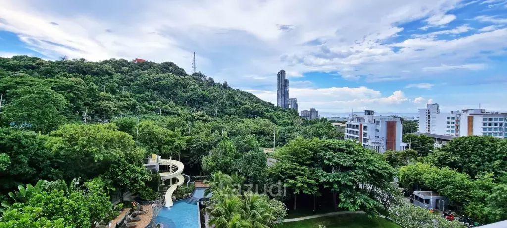 Unixx South Pattaya Condo for Sale