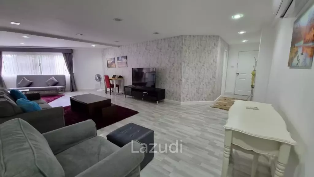 Pratumnak Ruamchok Condo for Sale
