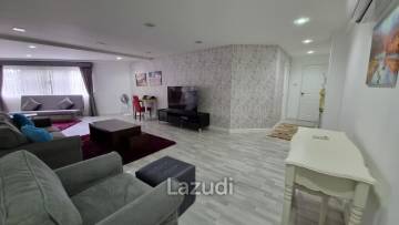 Pratumnak Ruamchok Condo for Sale