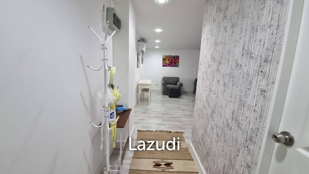Pratumnak Ruamchok Condo for Sale