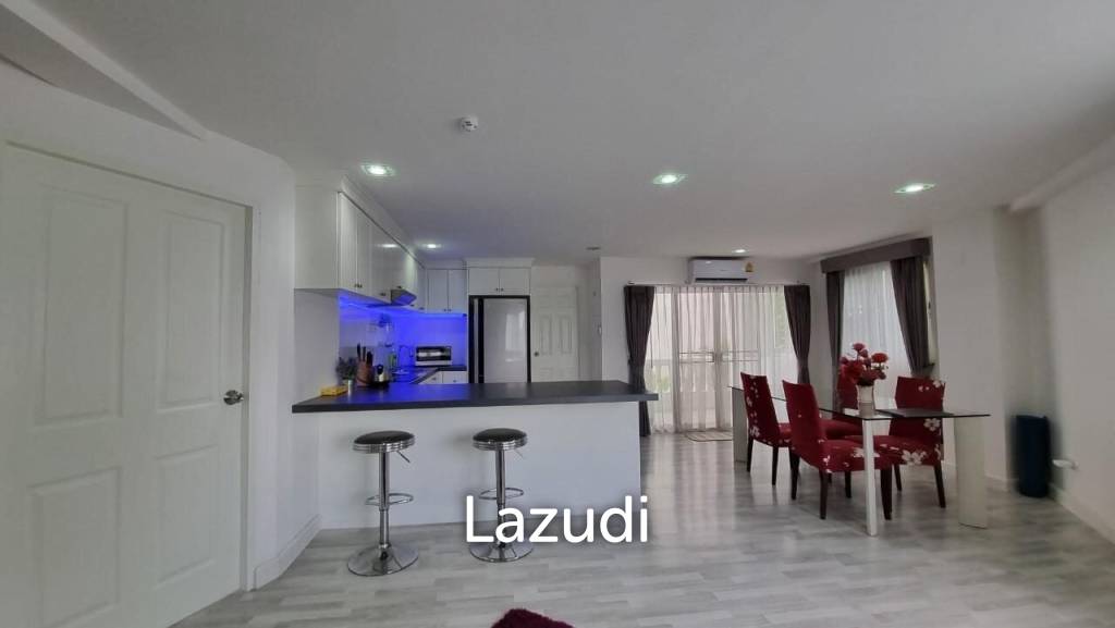 Pratumnak Ruamchok Condo for Sale