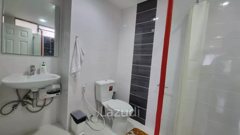 Pratumnak Ruamchok Condo for Sale