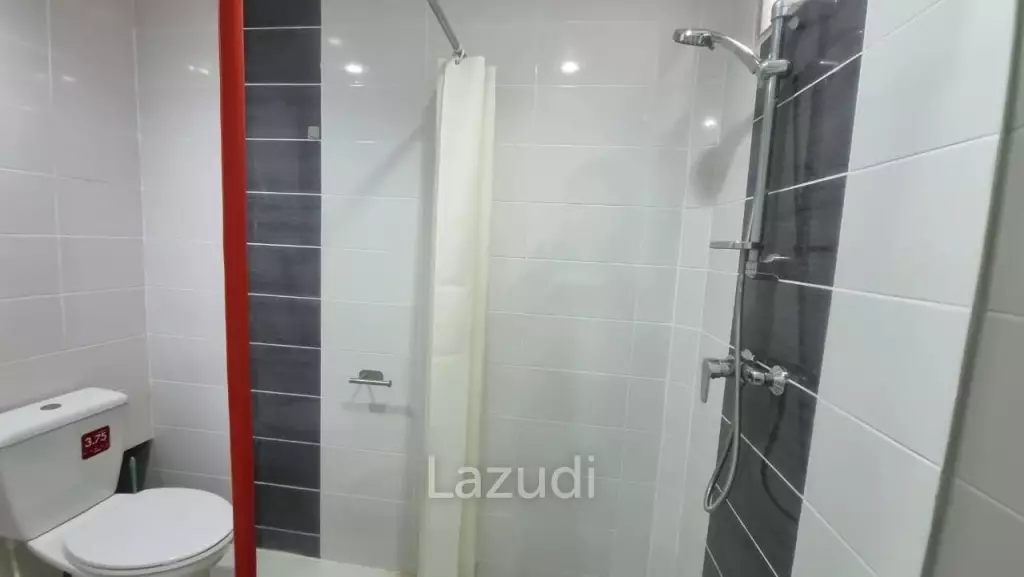 Pratumnak Ruamchok Condo for Sale