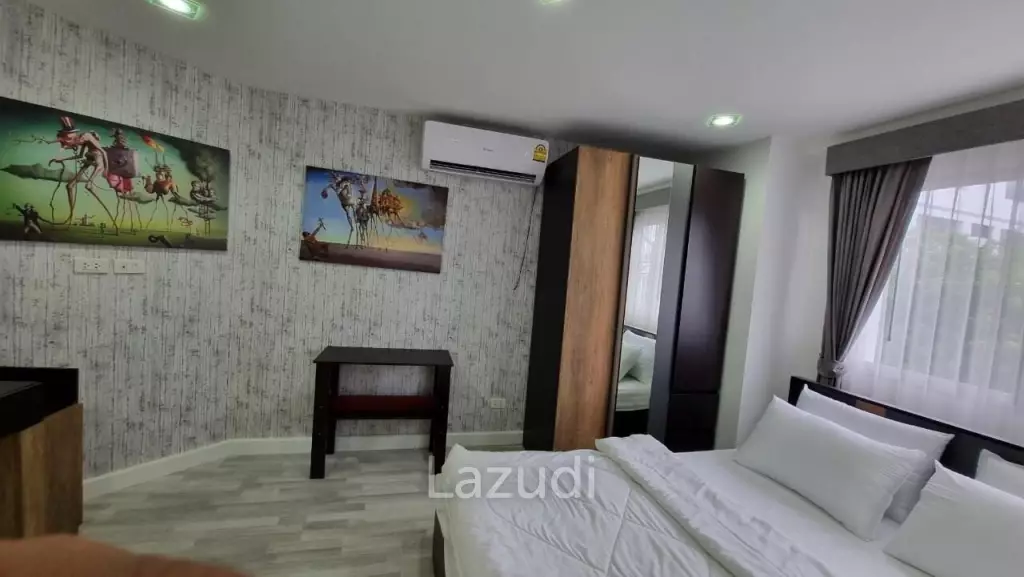 Pratumnak Ruamchok Condo for Sale