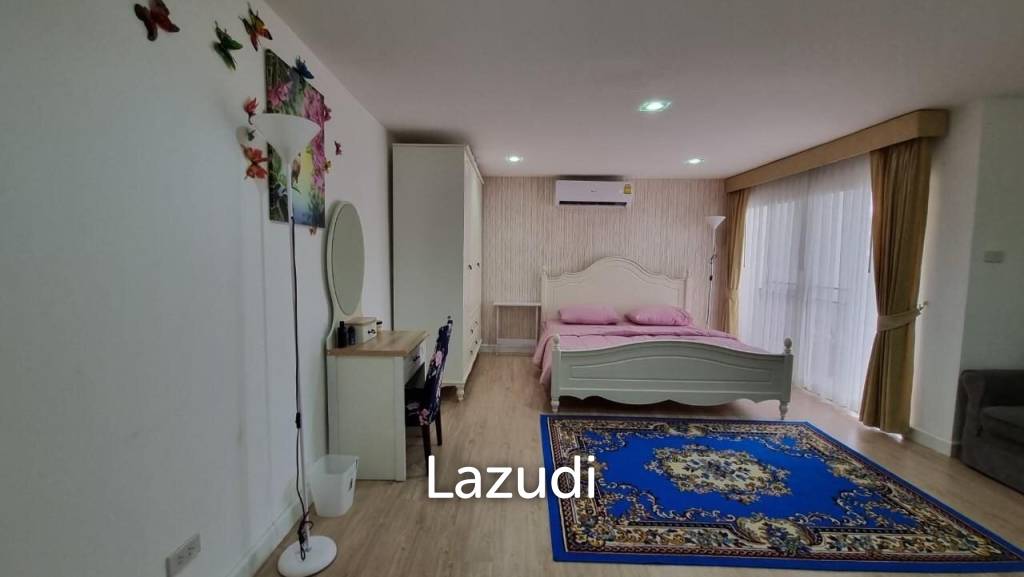 Pratumnak Ruamchok Condo for Sale