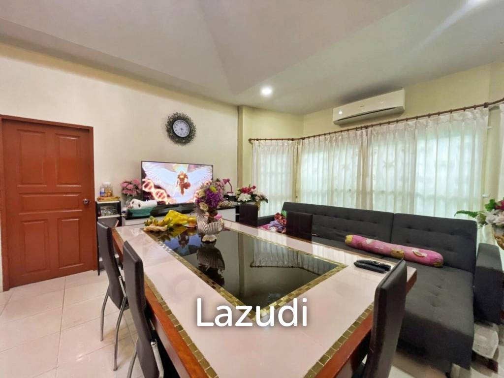 Nong Pla Lai Single House for Sale