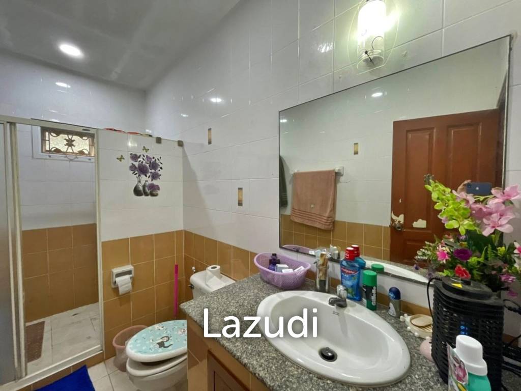 Nong Pla Lai Single House for Sale