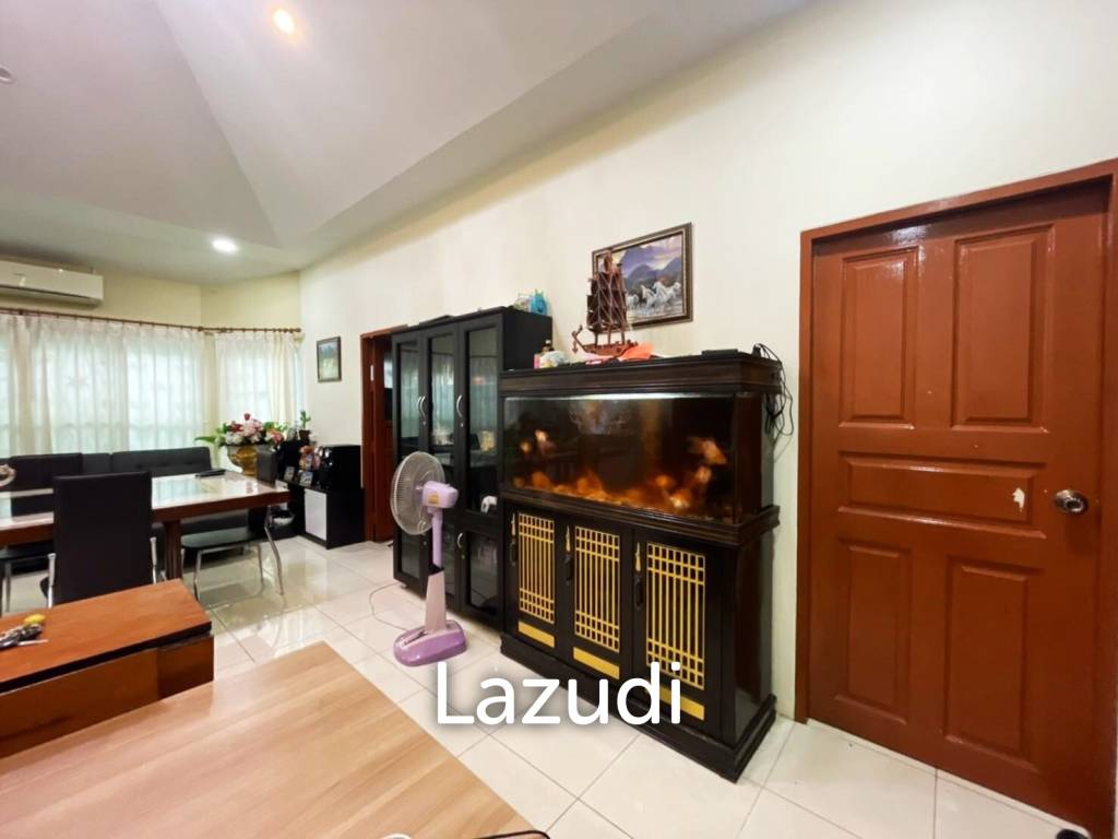 Nong Pla Lai Single House for Sale