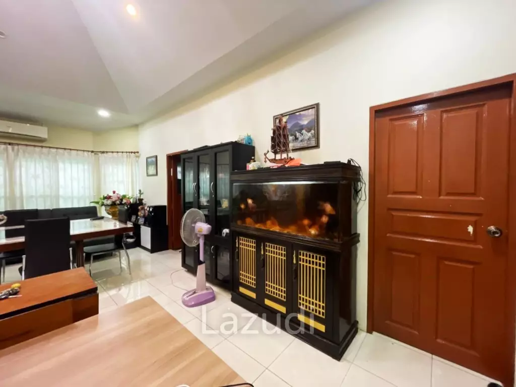 Nong Pla Lai Single House for Sale