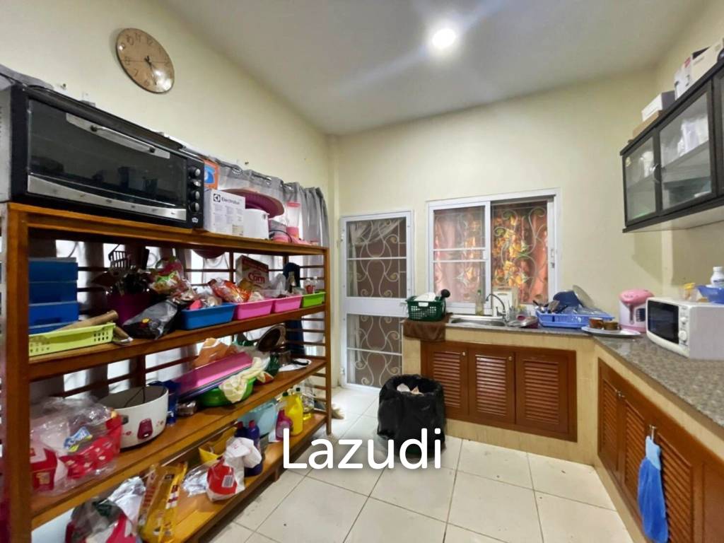 Nong Pla Lai Single House for Sale