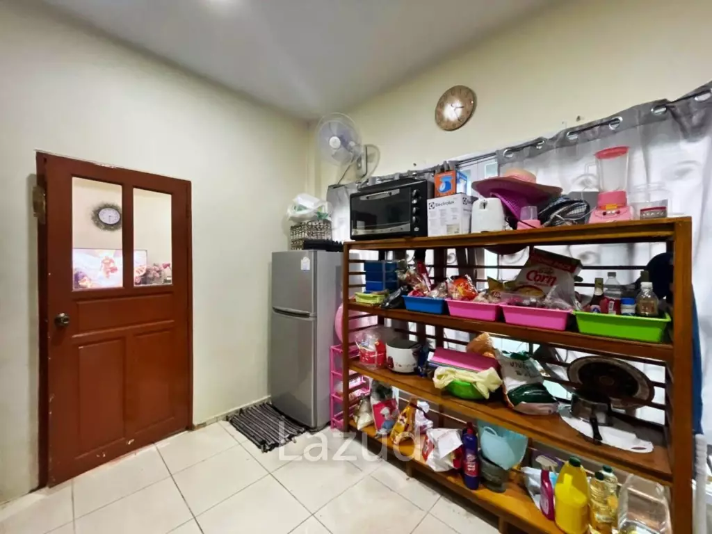Nong Pla Lai Single House for Sale