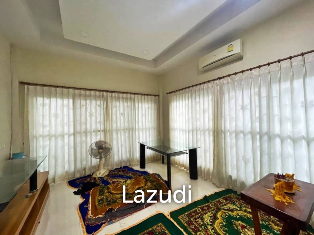 Nong Pla Lai Single House for Sale