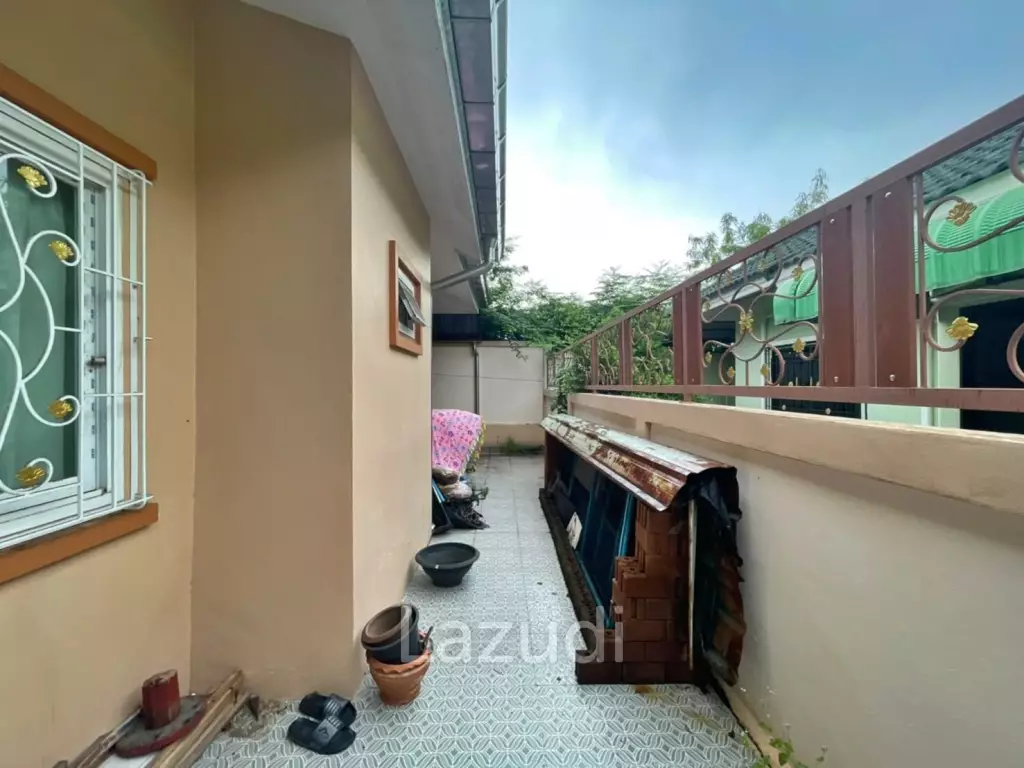 Nong Pla Lai Single House for Sale