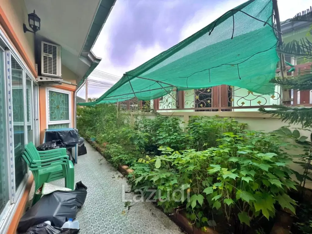 Nong Pla Lai Single House for Sale