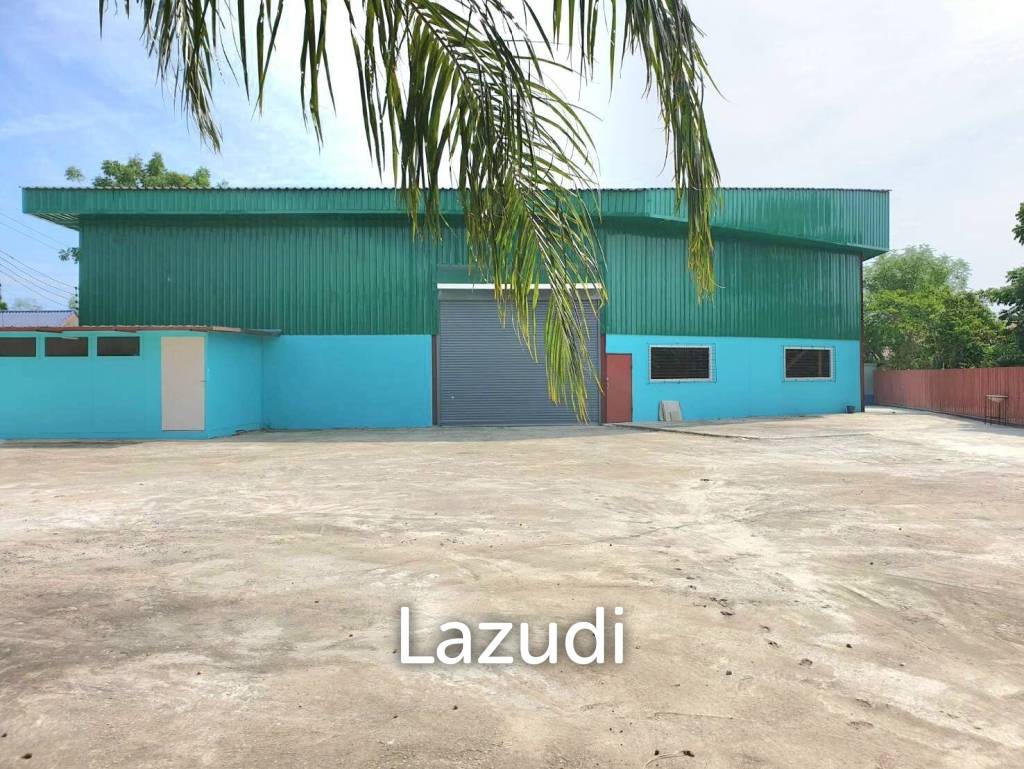 Warehouse for Sale in Bangsaray area