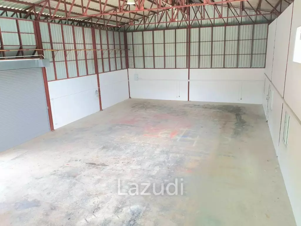 Warehouse for Sale in Bangsaray area