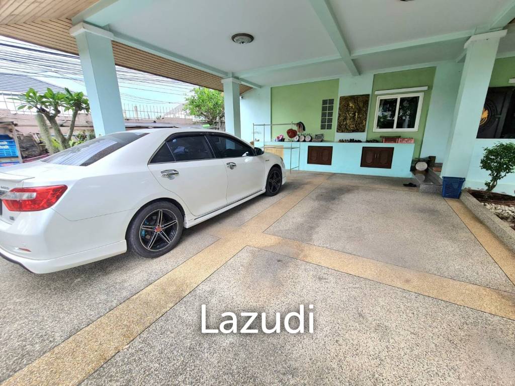 5Beds House in East Pattaya for Sale