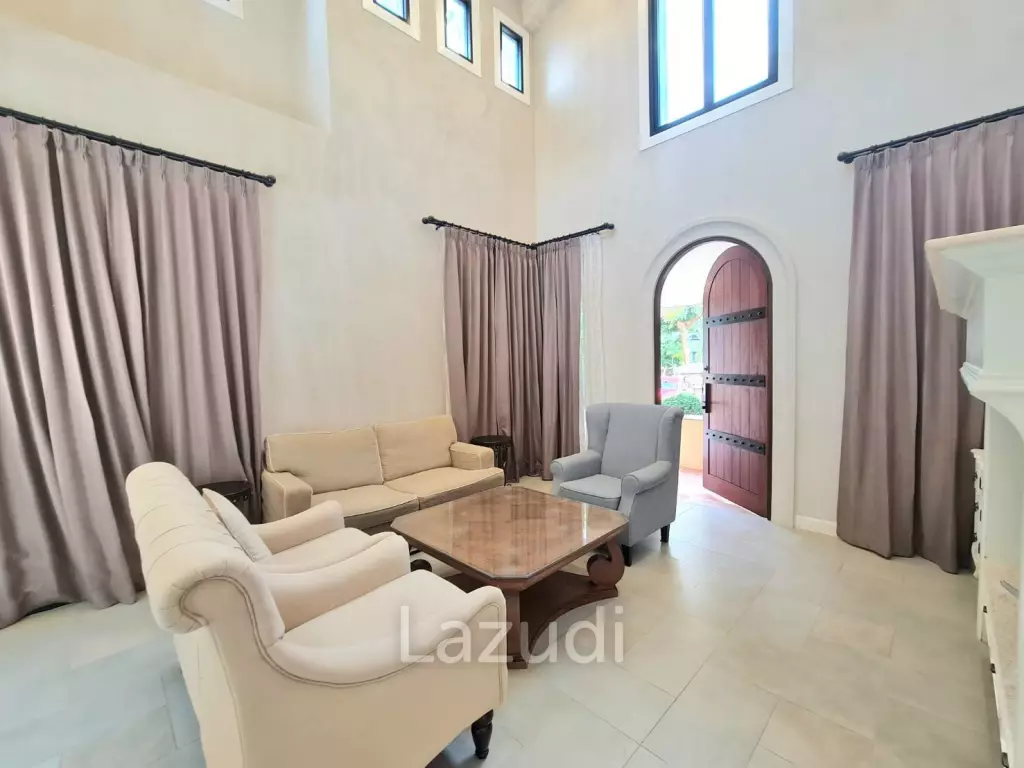 Pool Villas House Italian Style for Sale