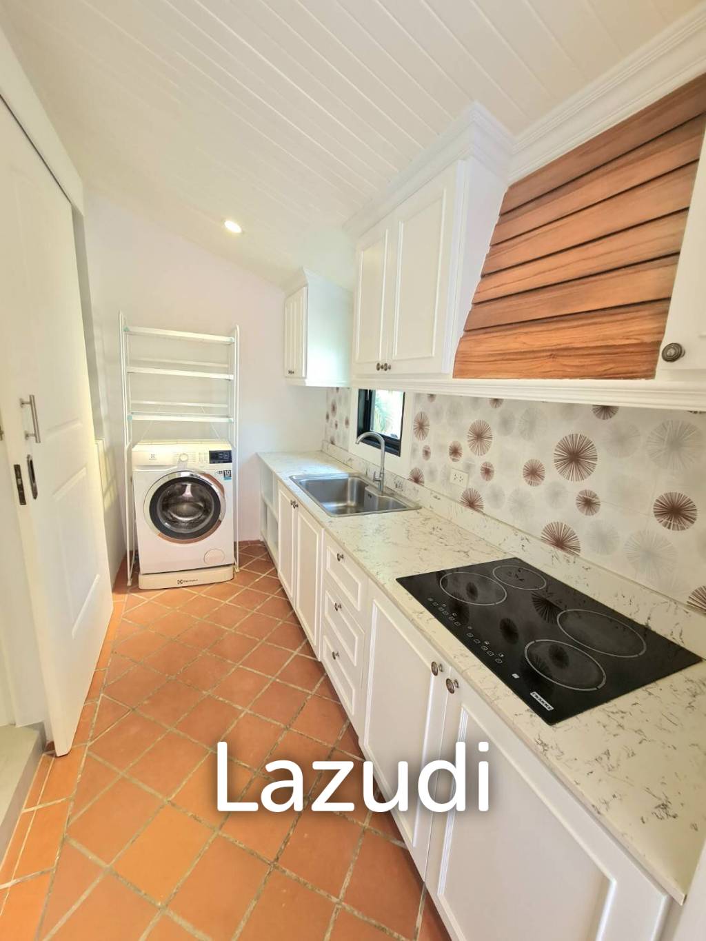 Pool Villas House Italian Style for Sale