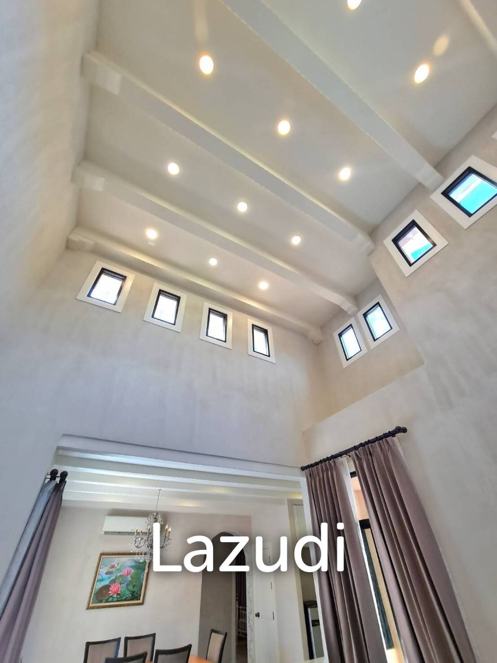 Pool Villas House Italian Style for Sale
