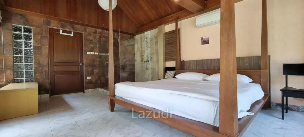 7Bedrooms House for Sale in Najomtien