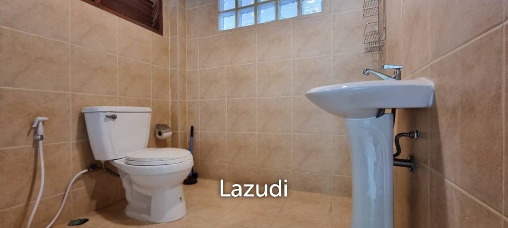 7Bedrooms House for Sale in Najomtien