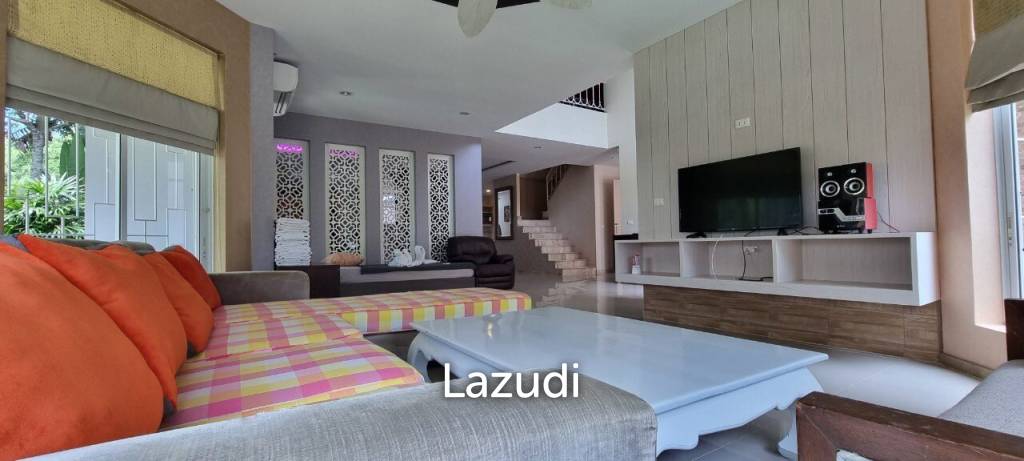 7Bedrooms House for Sale in Najomtien