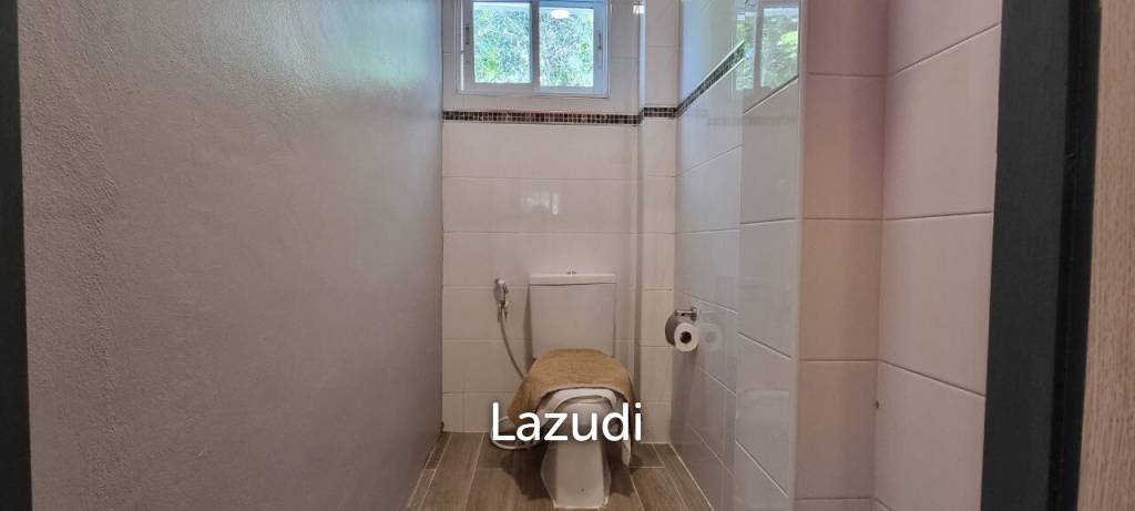 7Bedrooms House for Sale in Najomtien
