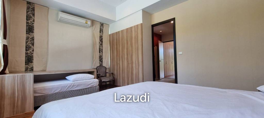 7Bedrooms House for Sale in Najomtien