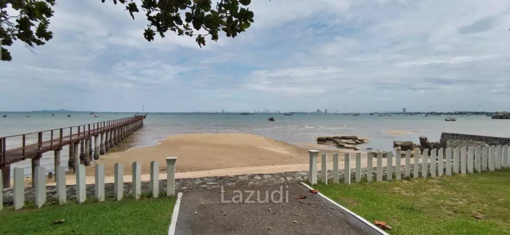 2 Bed 2 Bath 204 SQ.M Bang Saray Condo