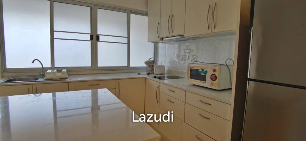 2 Bed 2 Bath 204 SQ.M Bang Saray Condo
