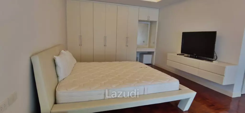2 Bed 2 Bath 204 SQ.M Bang Saray Condo