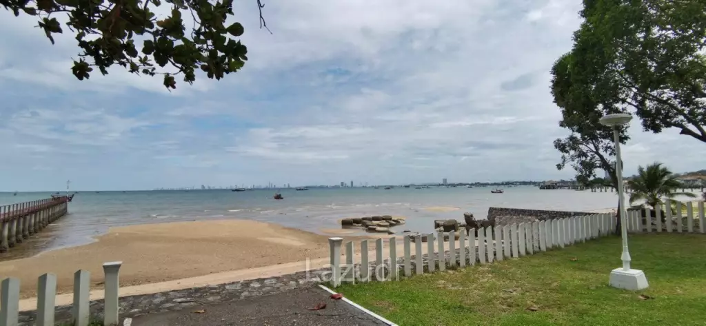 2 Bed 2 Bath 204 SQ.M Bang Saray Condo