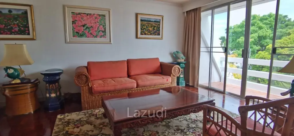 4 Bedrooms 222 SQ.M Bangsaray Condo