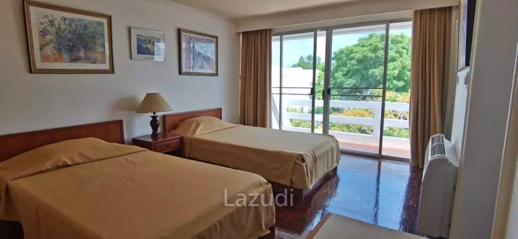 4 Bedrooms 222 SQ.M Bangsaray Condo