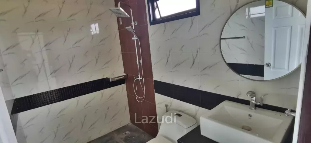 3 Bedrooms 190 SQ.M House in Sattahip