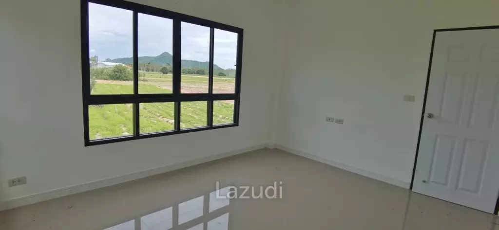 3 Bedrooms 190 SQ.M House in Sattahip