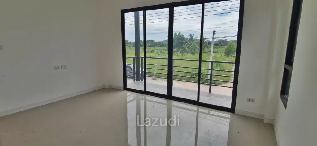 3 Bedrooms 190 SQ.M House in Sattahip