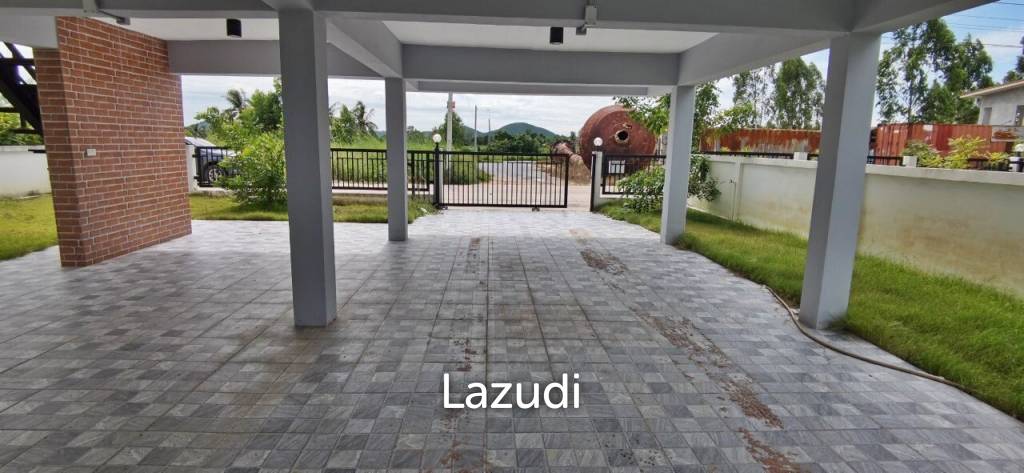 3 Bedrooms 190 SQ.M House in Sattahip