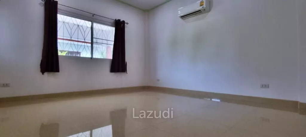3 Bedrooms 160 SQ.M House in Nong Ket Noi